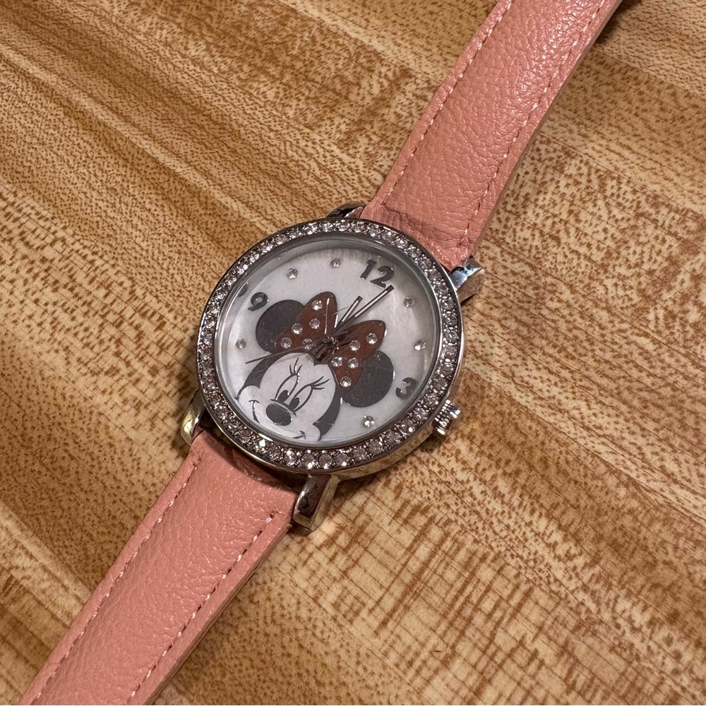 Minnie Mouse Accutime Disney Watch
